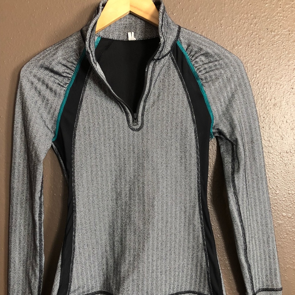 Quarter zip athletic top